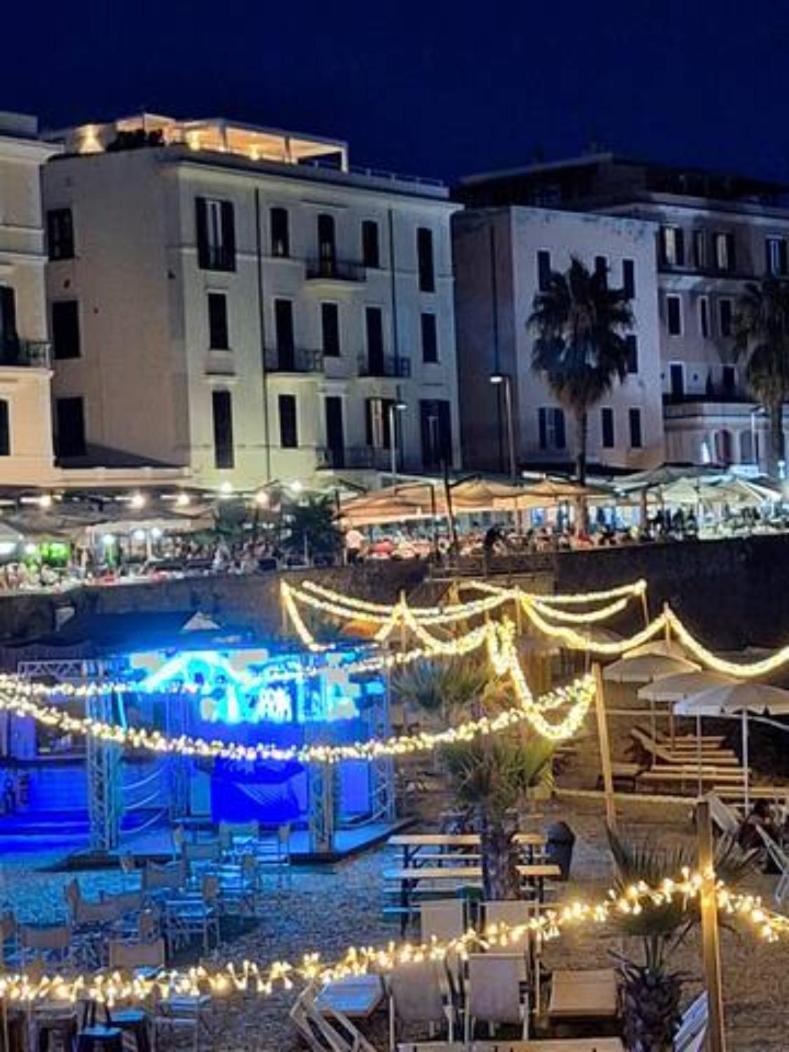 Mowita Apartman Civitavecchia Kültér fotó